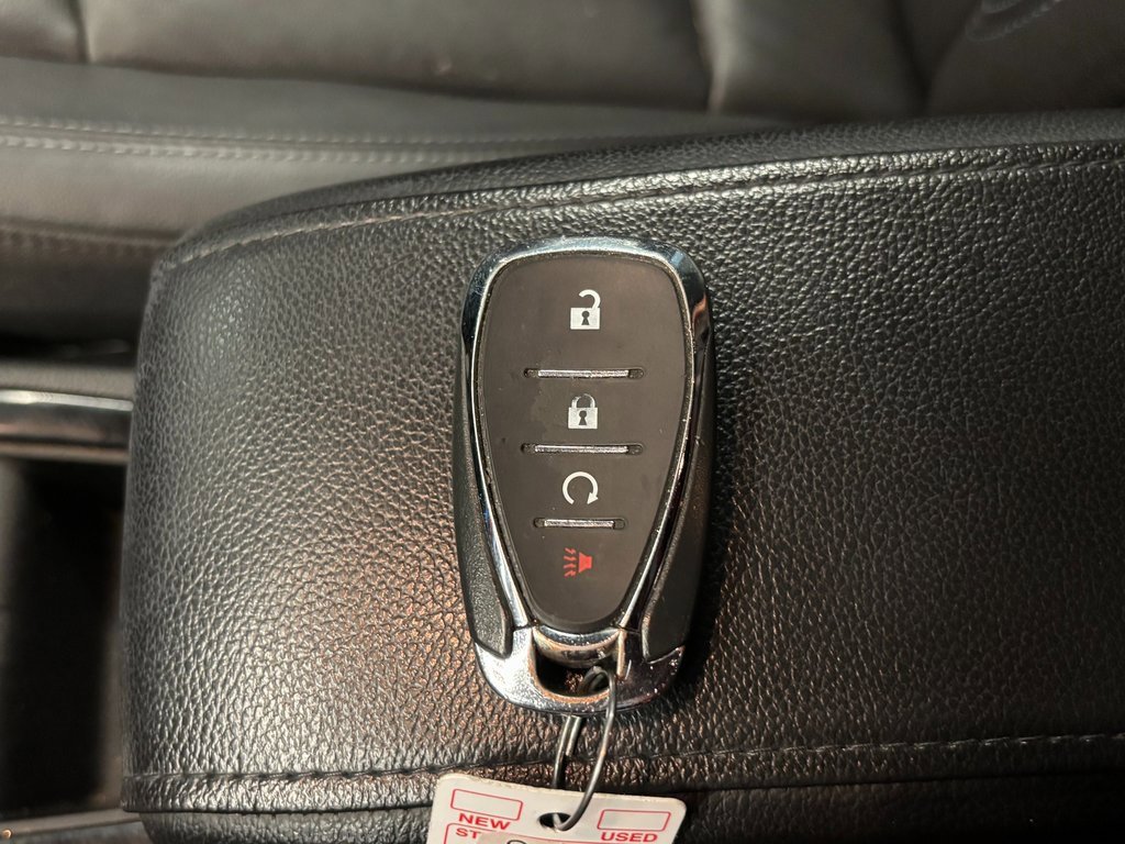 Used 2017 Chevrolet Cruze Premier image 16