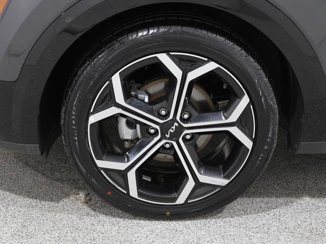 Used 2023 Kia Niro EX Touring image 23