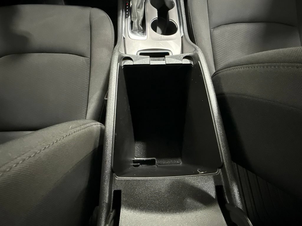 Used 2021 Chevrolet Malibu LT FWD image 26