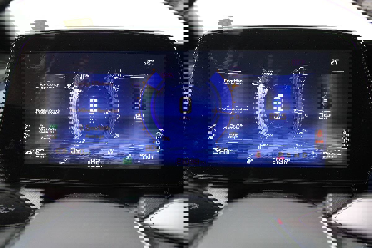 Used 2025 Chevrolet Equinox EV LT w/ Convenience Package image 14