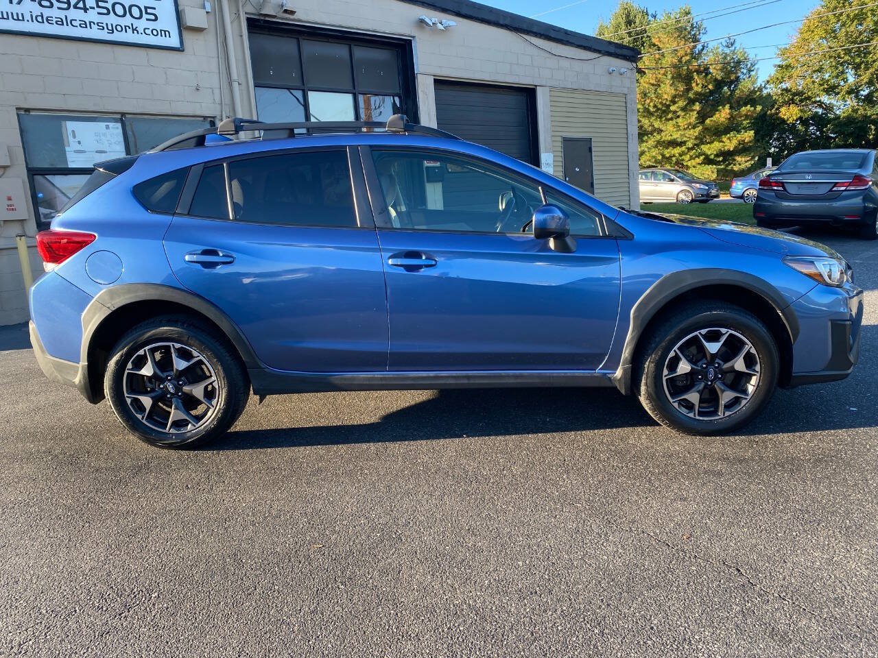Used 2019 Subaru Crosstrek 2.0i Premium AWD/4WD image 2