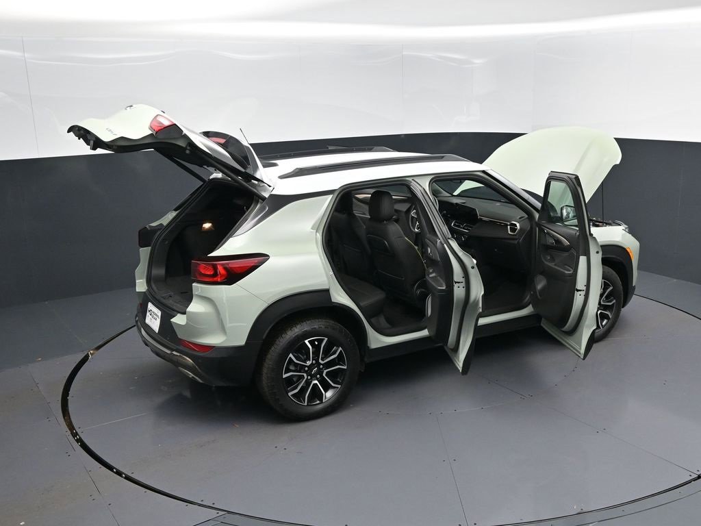 Used 2025 Chevrolet TrailBlazer ACTIV w/ Convenience Package image 50