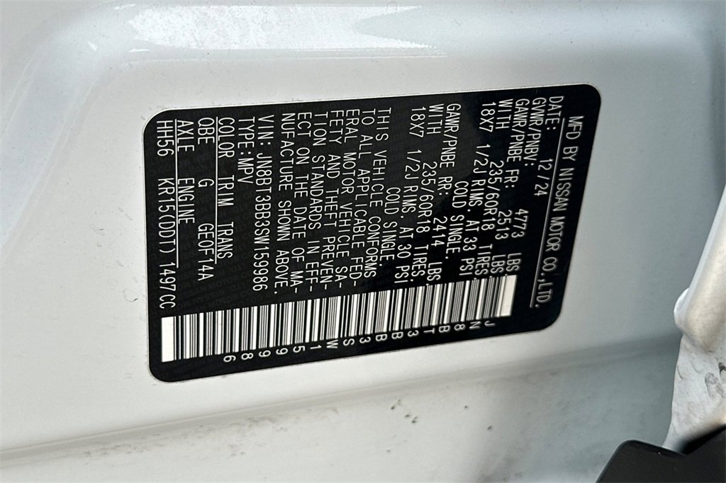 Used 2025 Nissan Rogue SV image 31