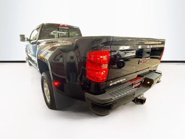 Used 2017 GMC Sierra 3500 Denali w/ Duramax Plus Package AWD/4WD image 8