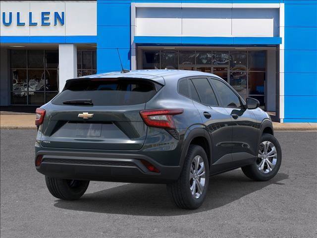New 2026 Chevrolet Trax LS w/ Driver Confidence Package image 4
