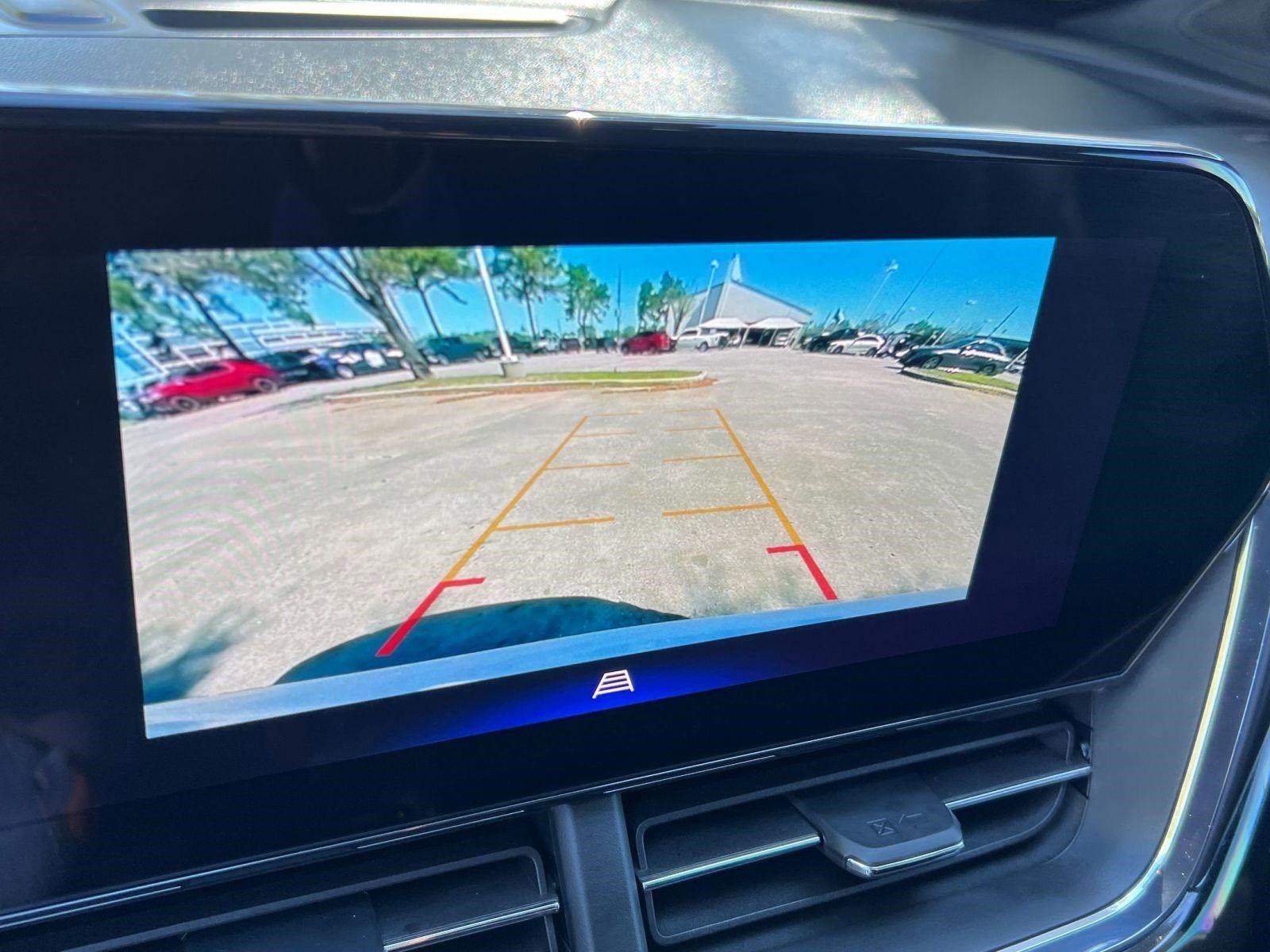 Certified 2025 Chevrolet Trax RS w/ Driver Confidence Package FWD image 26