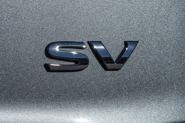 Used 2023 Nissan Rogue SV image 6