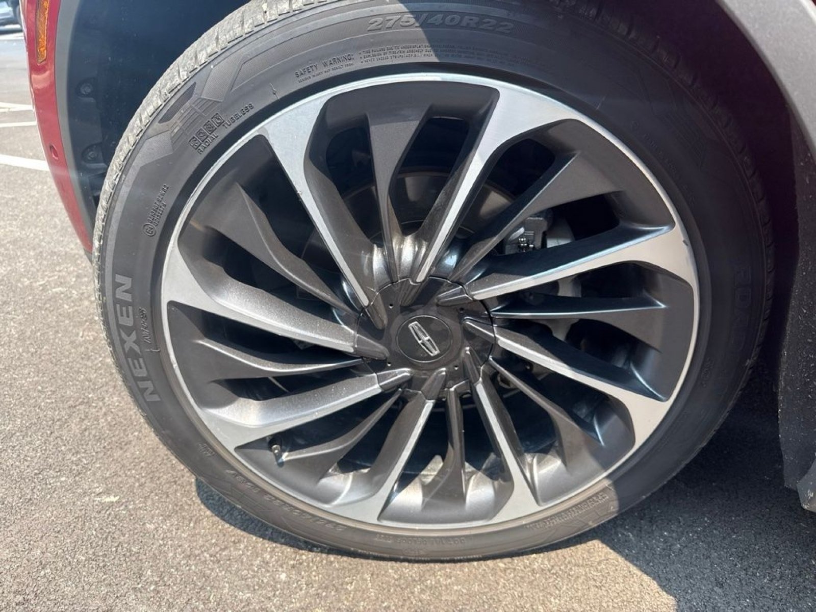 Used 2020 Lincoln Aviator Reserve w/ Equipment Group 202A AWD/4WD image 13