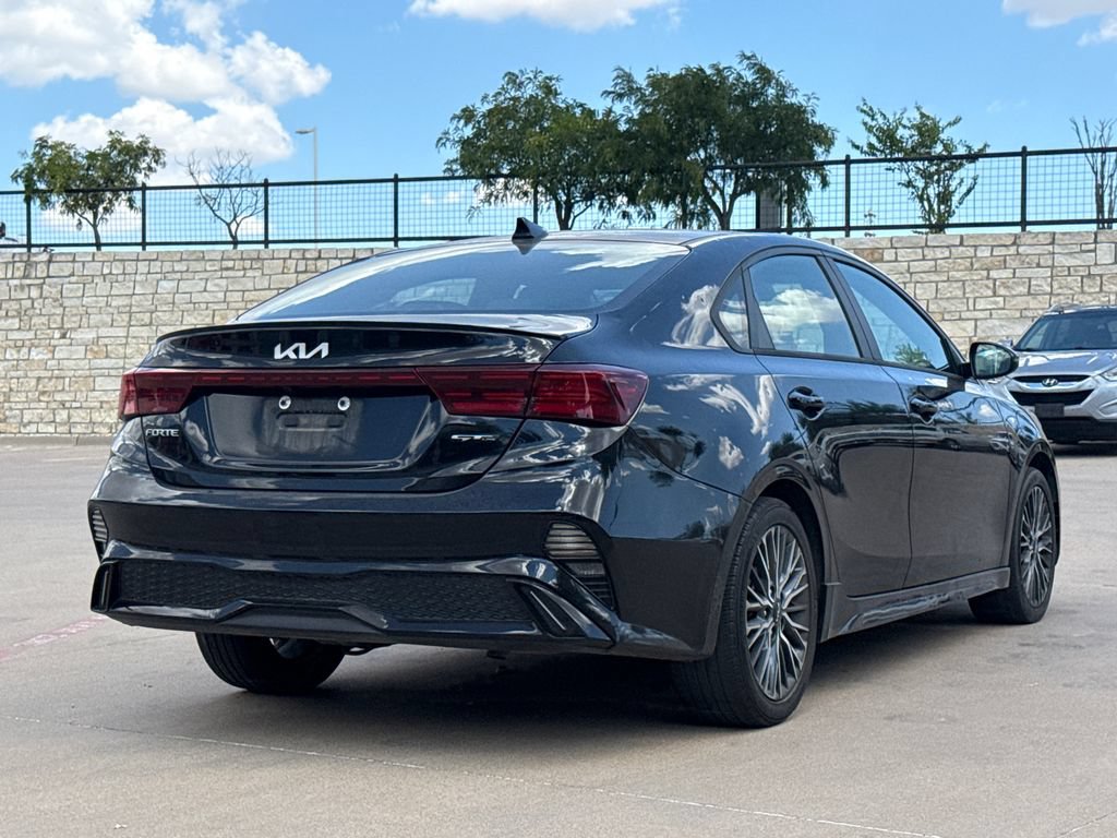 Used 2023 Kia Forte GT-Line w/ GT-Line Premium Package FWD image 5