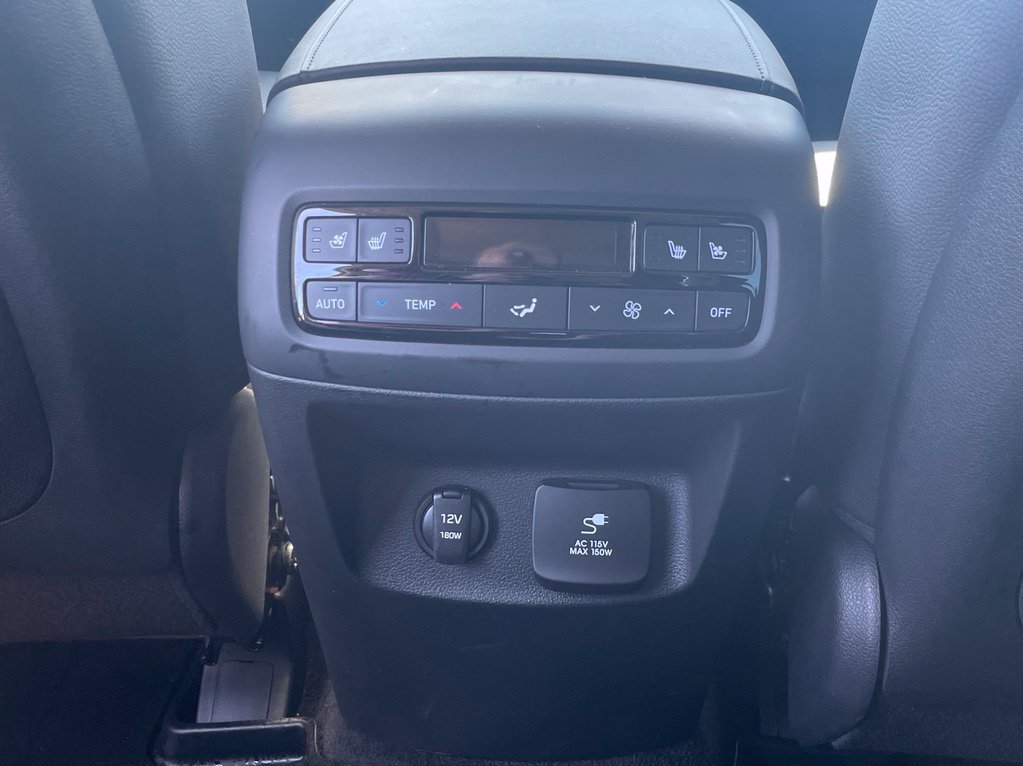 Certified 2024 Hyundai Palisade Limited FWD image 26