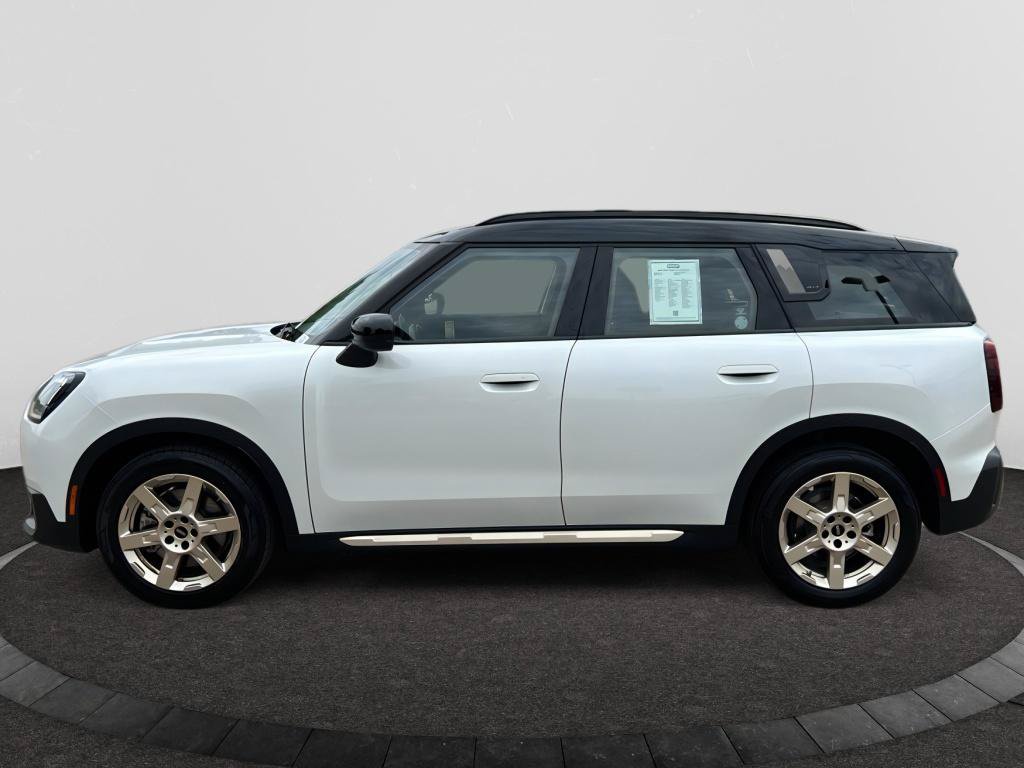 Used 2025 MINI Cooper Countryman S AWD/4WD image 1