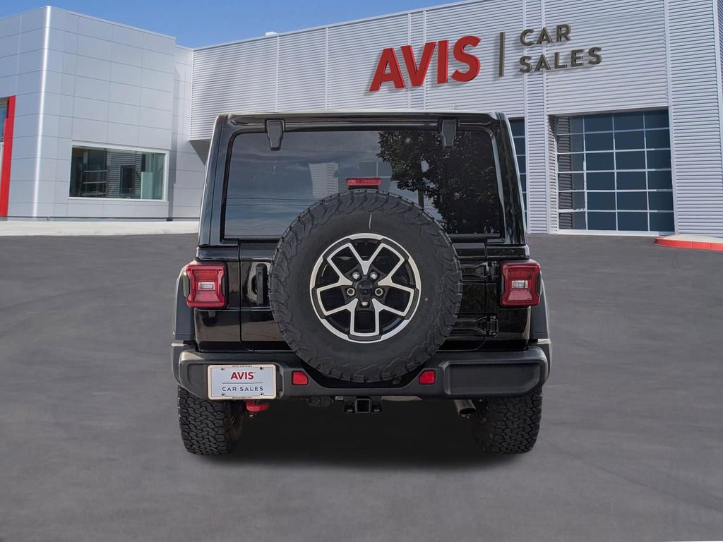 Used 2025 Jeep Wrangler Unlimited Rubicon w/ Convenience Group image 7