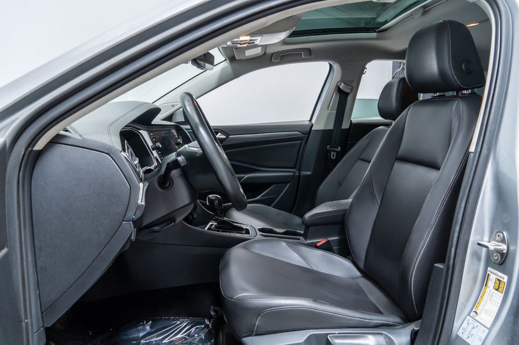 Used 2020 Volkswagen Jetta SEL FWD image 5