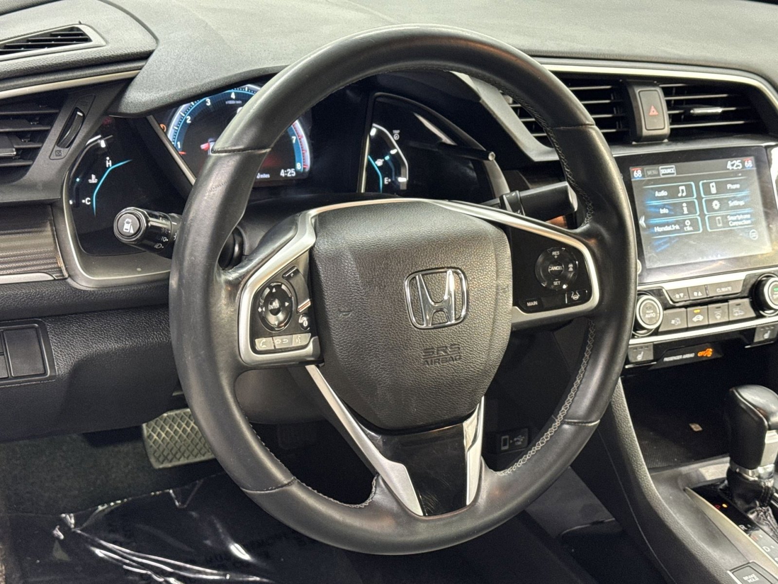 Used 2020 Honda Civic EX image 17