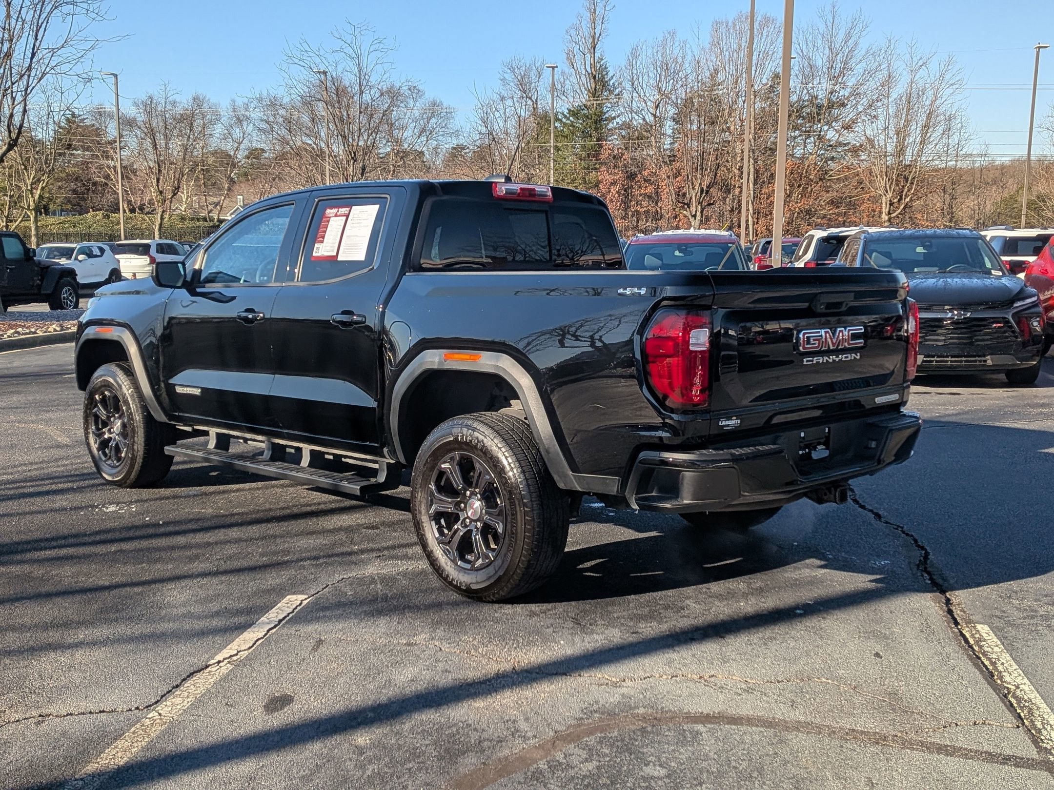 Used 2023 GMC Canyon Elevation w/ Convenience Package image 7