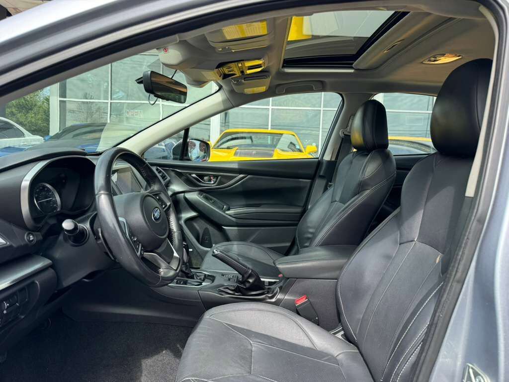 Used 2017 Subaru Impreza 2.0i Limited image 6