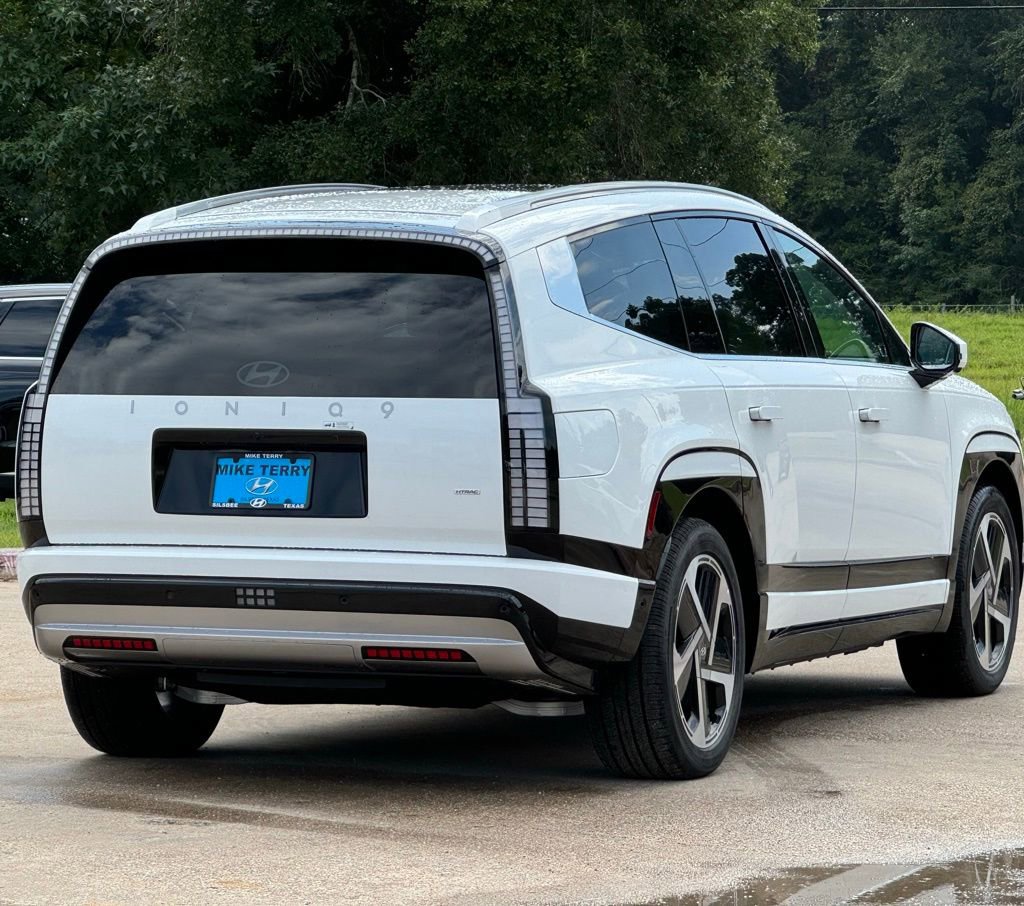 New 2026 Hyundai Ioniq 9 Limited image 14