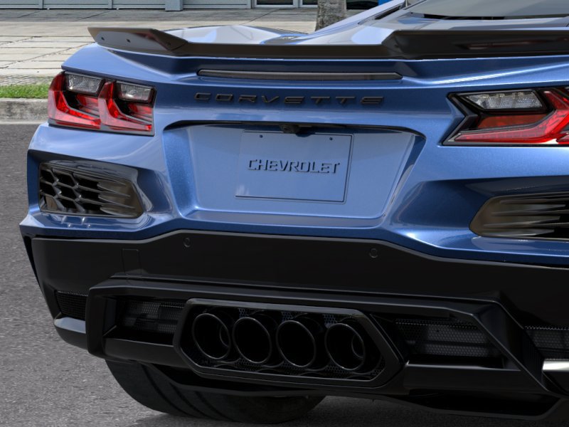 Used 2027 Chevrolet Corvette Z06 w/ Stealth Interior Trim Package RWD image 15