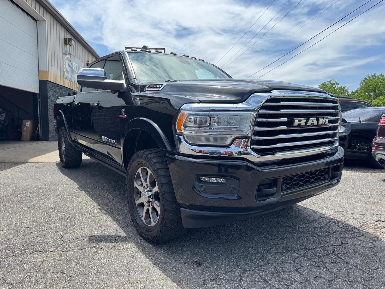 Used 2020 RAM 3500 Limited AWD/4WD image 7