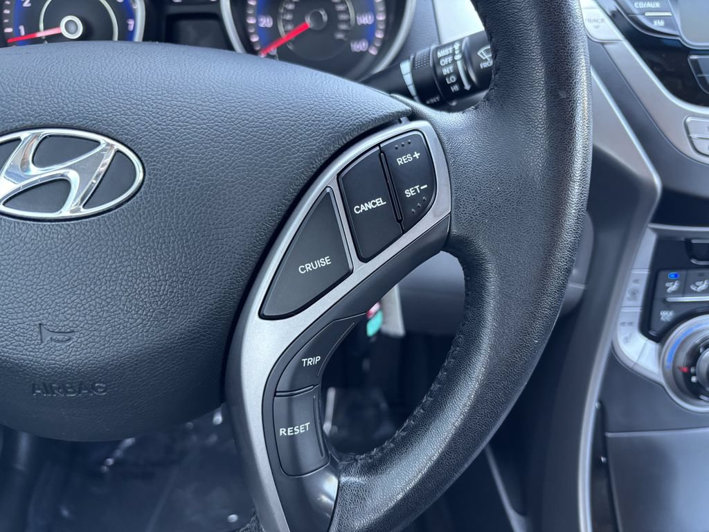 Used 2013 Hyundai Elantra Limited FWD image 15