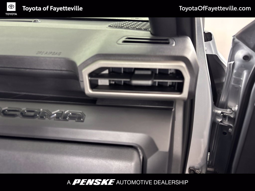 Certified 2024 Toyota Tacoma SR AWD/4WD image 17
