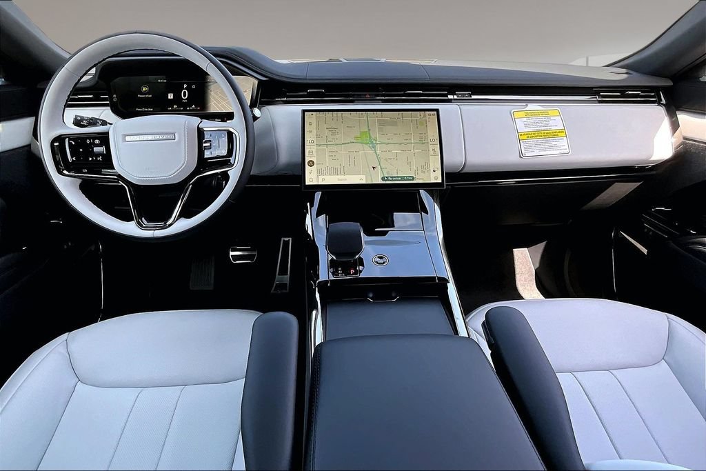 New 2026 Land Rover Range Rover Sport Dynamic SE AWD/4WD image 5