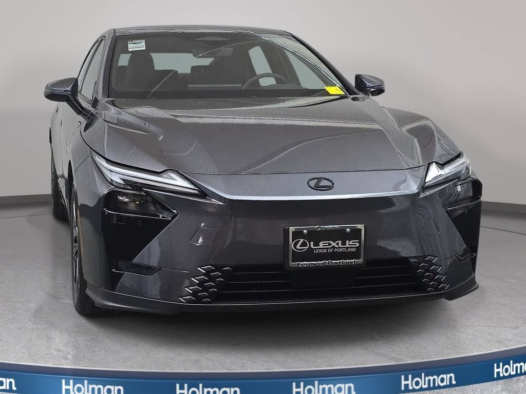 New 2026 Lexus ES 500e AWD/4WD image 2