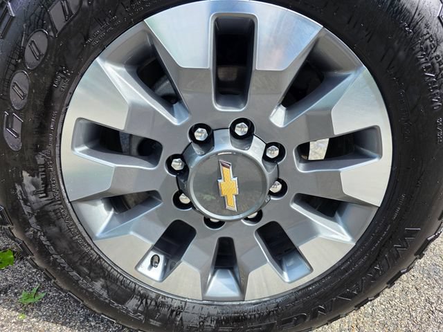 Used 2026 Chevrolet Silverado 2500 Custom w/ Snow Plow Prep/Camper Package AWD/4WD image 8