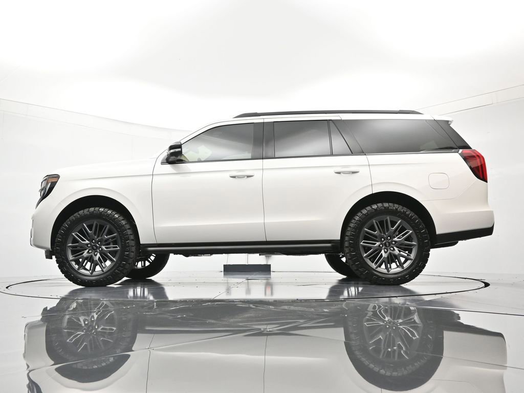 New 2026 Ford Expedition Platinum w/ Stealth Appearance Package AWD/4WD image 46