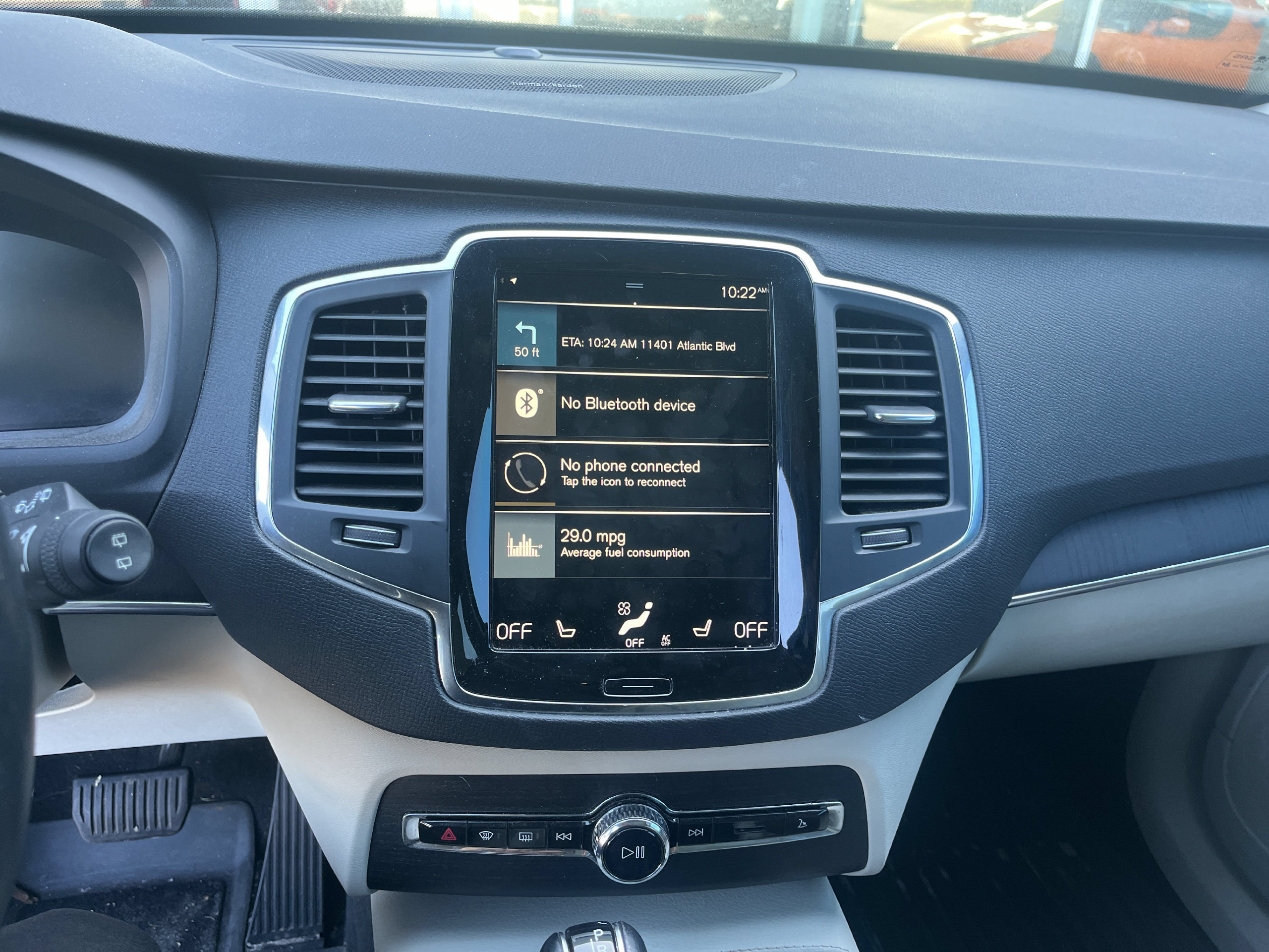 Used 2020 Volvo XC90 T6 Momentum AWD/4WD image 20