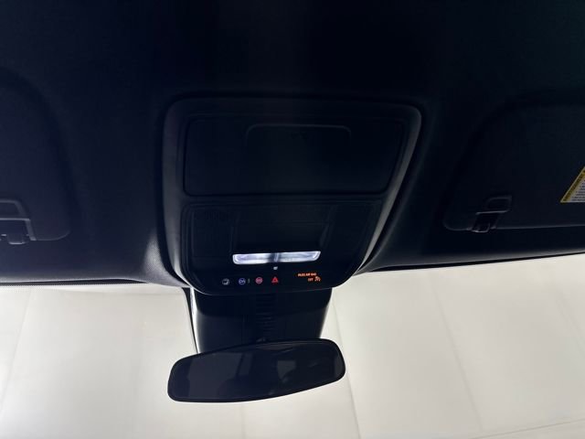 Used 2024 Chevrolet Traverse LS image 24