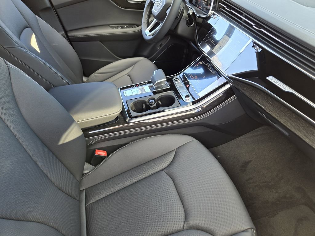 New 2026 Audi Q8 Premium Plus image 18