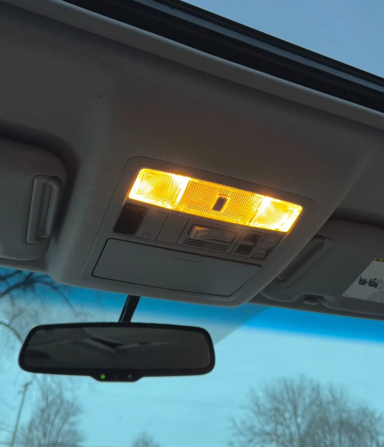 Used 2013 Toyota Highlander Limited image 26