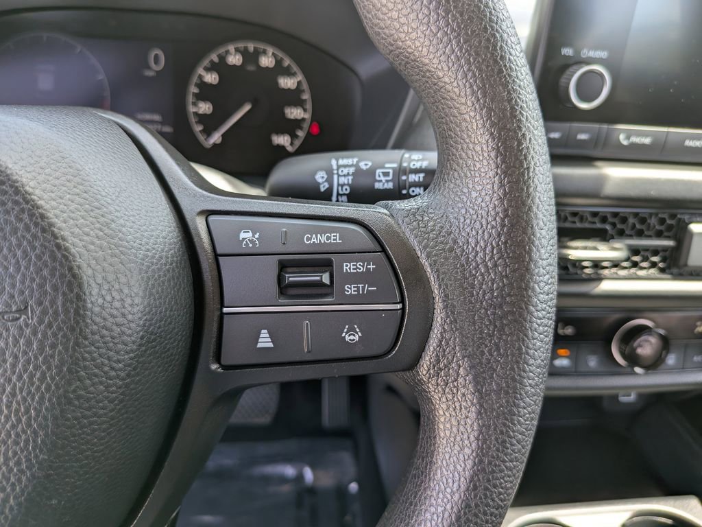 Used 2025 Honda HR-V LX image 31