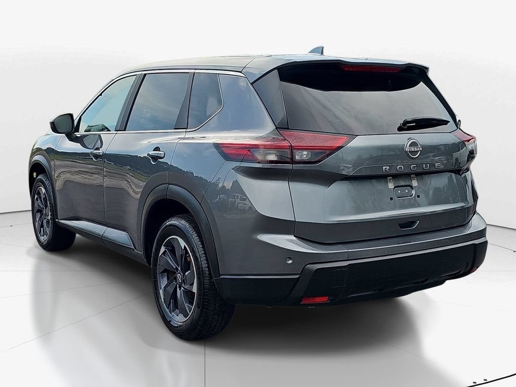 Used 2025 Nissan Rogue SV FWD image 8