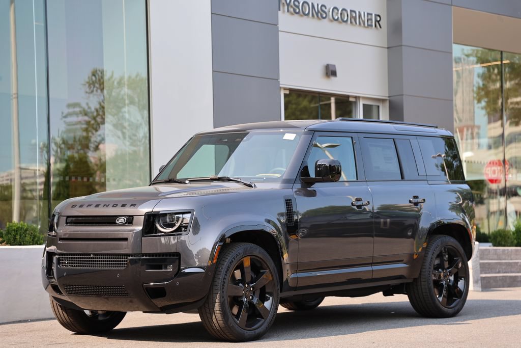 New 2026 Land Rover Defender 110 X-Dynamic SE AWD/4WD image 1