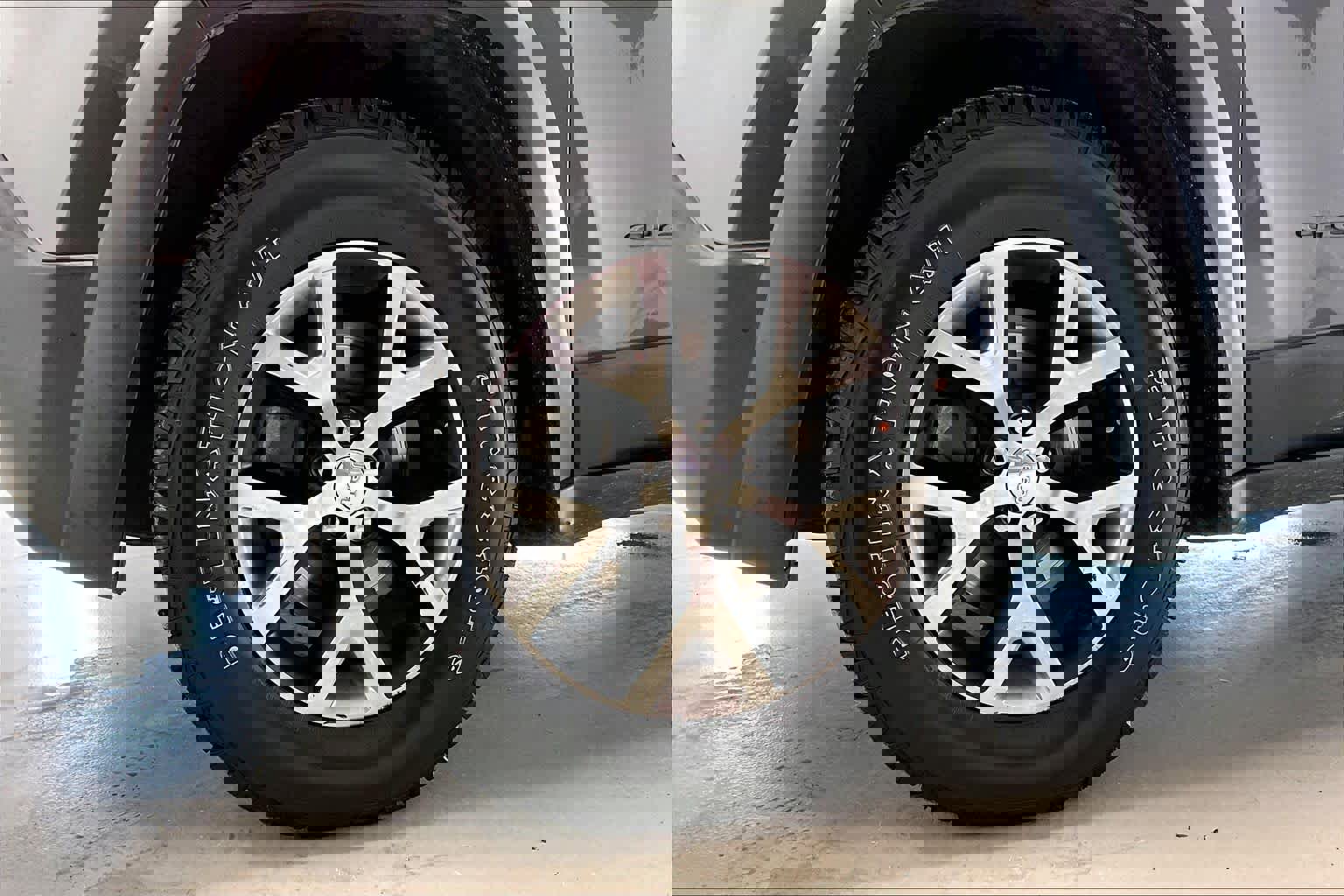 Used 2014 Jeep Cherokee Trailhawk w/ Comfort/Convenience Group image 8