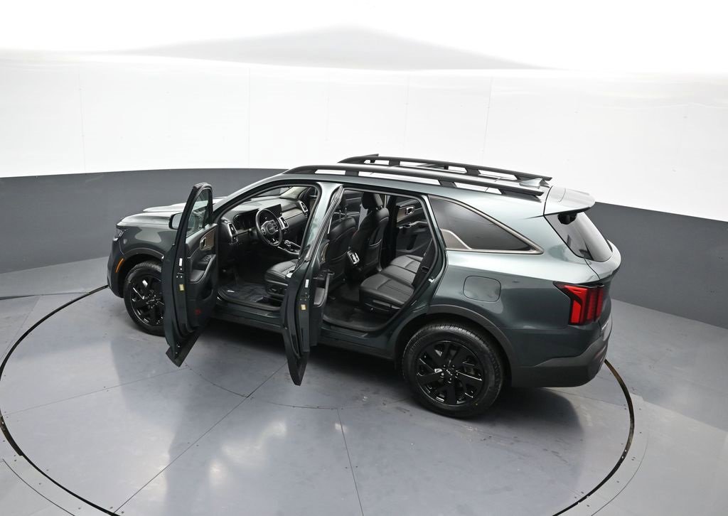 Certified 2023 Kia Sorento S w/ Panoramic Sunroof Package image 45