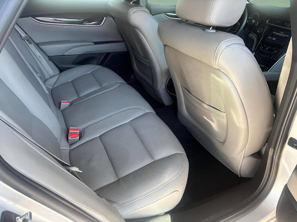 Used 2016 Cadillac XTS Luxury image 19