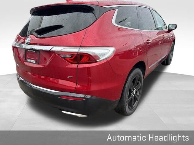 Used 2023 Buick Enclave Essence w/ Sport Touring Edition image 15
