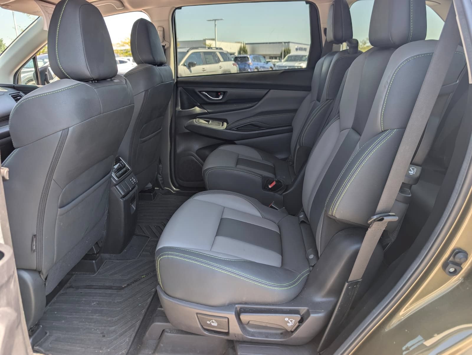 Used 2024 Subaru Ascent Onyx Edition AWD/4WD image 26