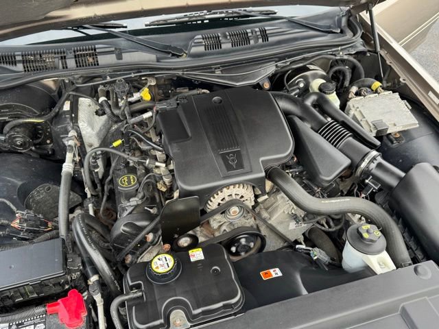 Used 2005 Ford Crown Victoria image 27