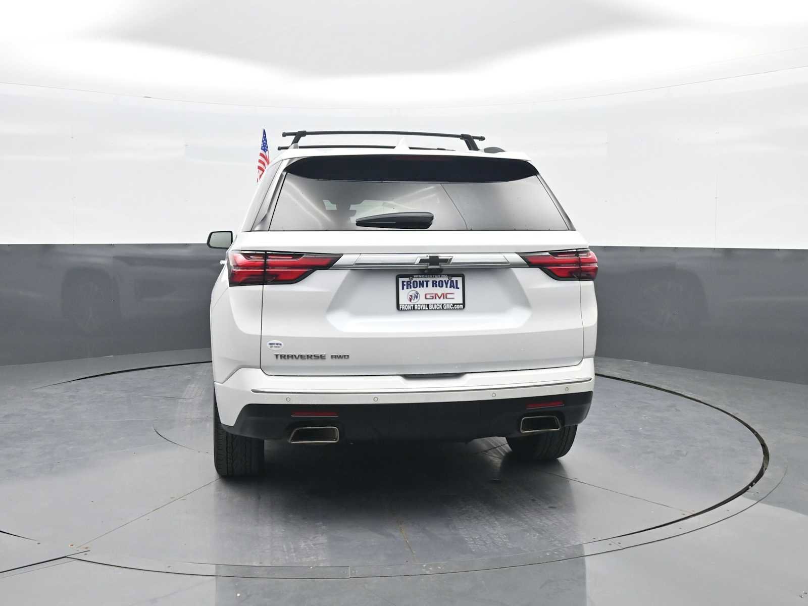 Used 2023 Chevrolet Traverse High Country AWD/4WD image 6