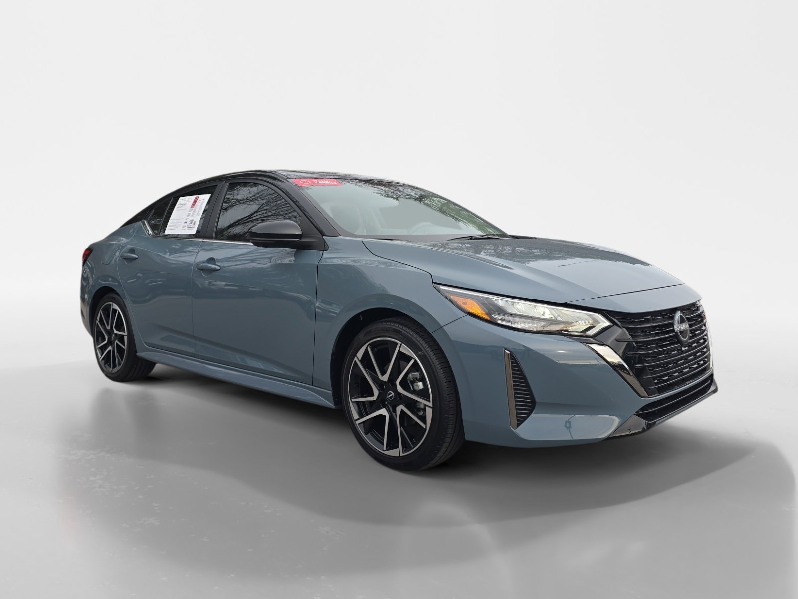 Certified 2025 Nissan Sentra SR w/ SR Premium Package image 7