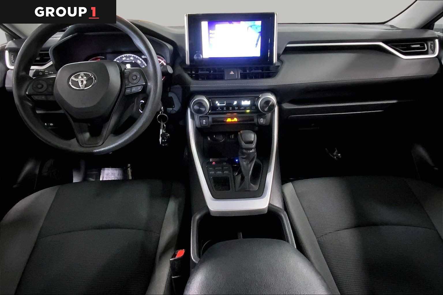 Used 2025 Toyota RAV4 LE AWD/4WD image 16