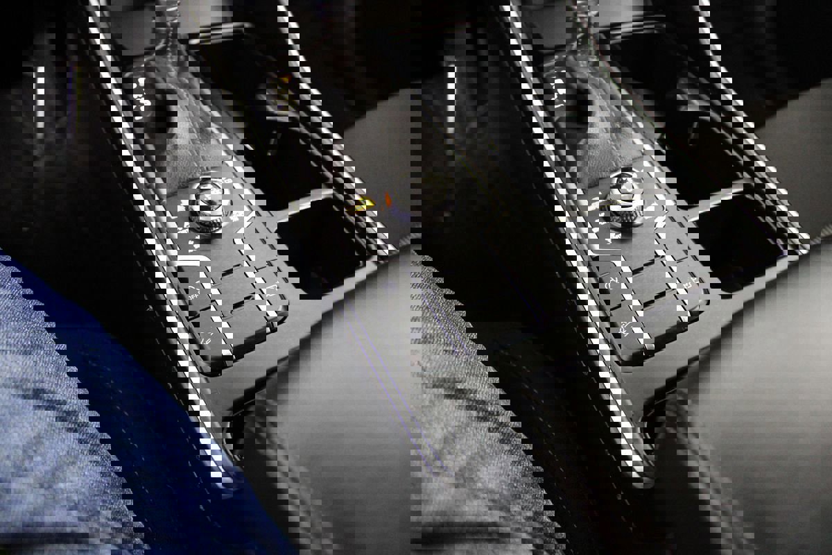 Used 2023 Kia Sorento LX image 10