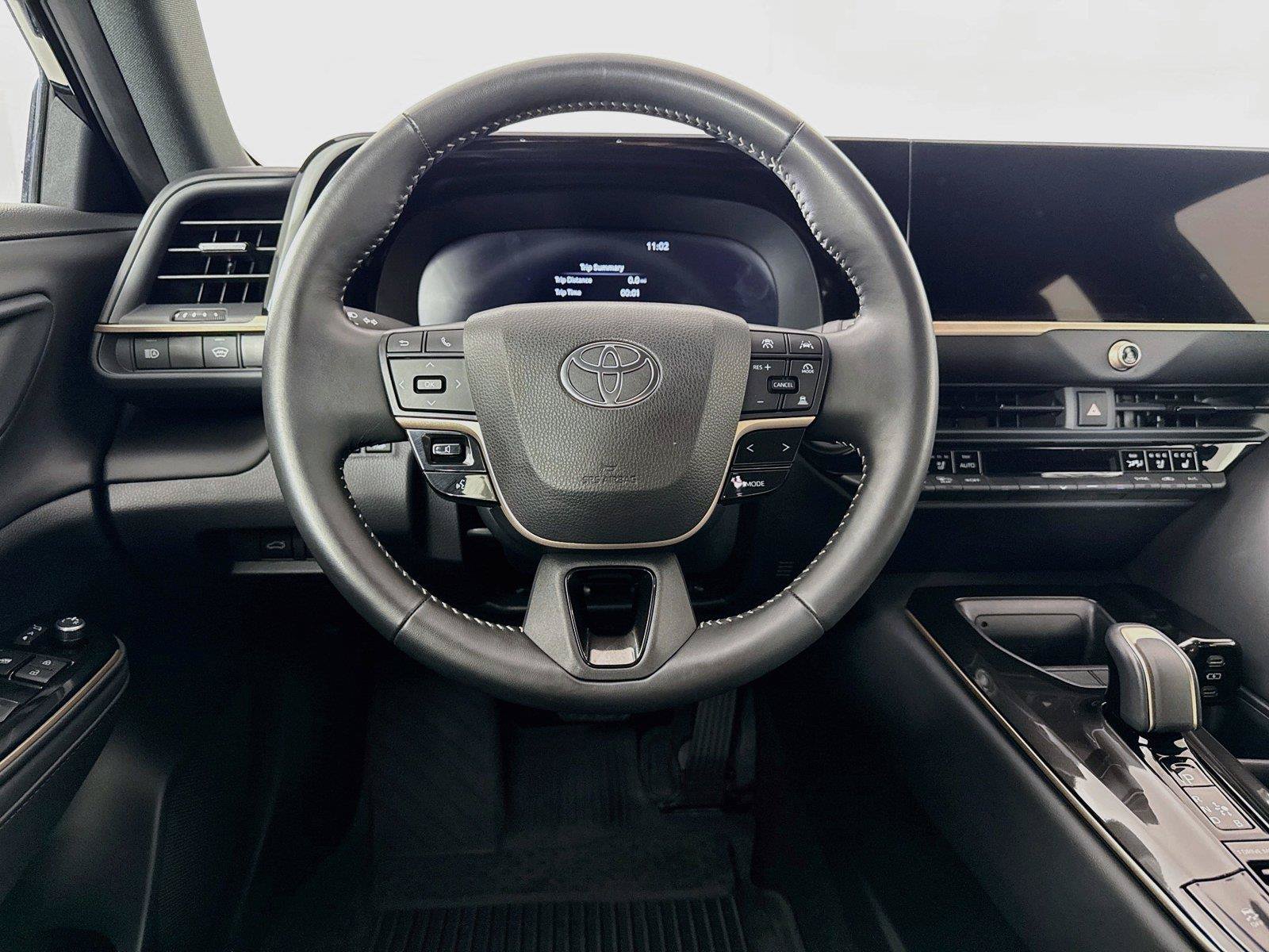 Certified 2026 Toyota Crown AWD/4WD image 30