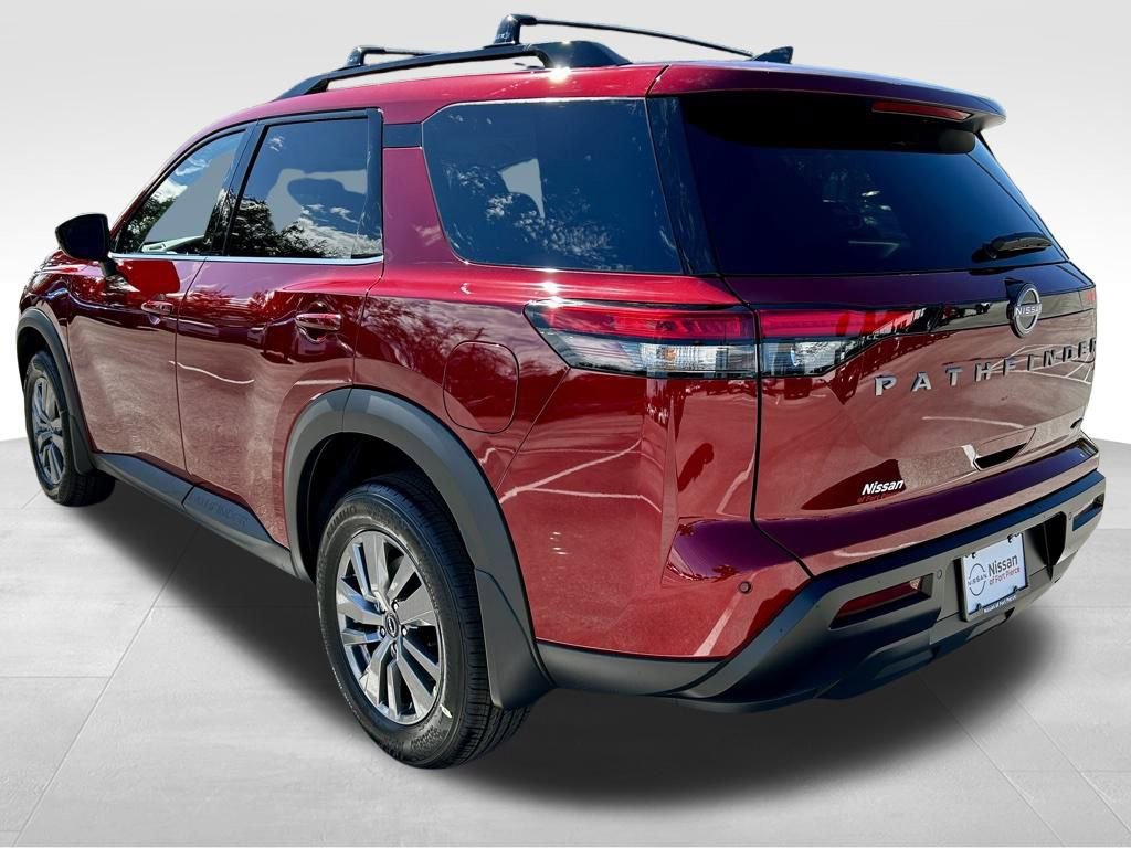 New 2026 Nissan Pathfinder SV image 8