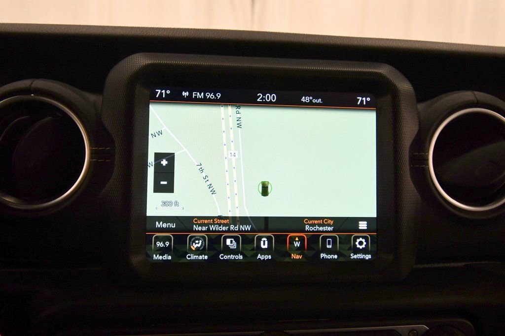 Used 2023 Jeep Wrangler Unlimited Sahara image 22