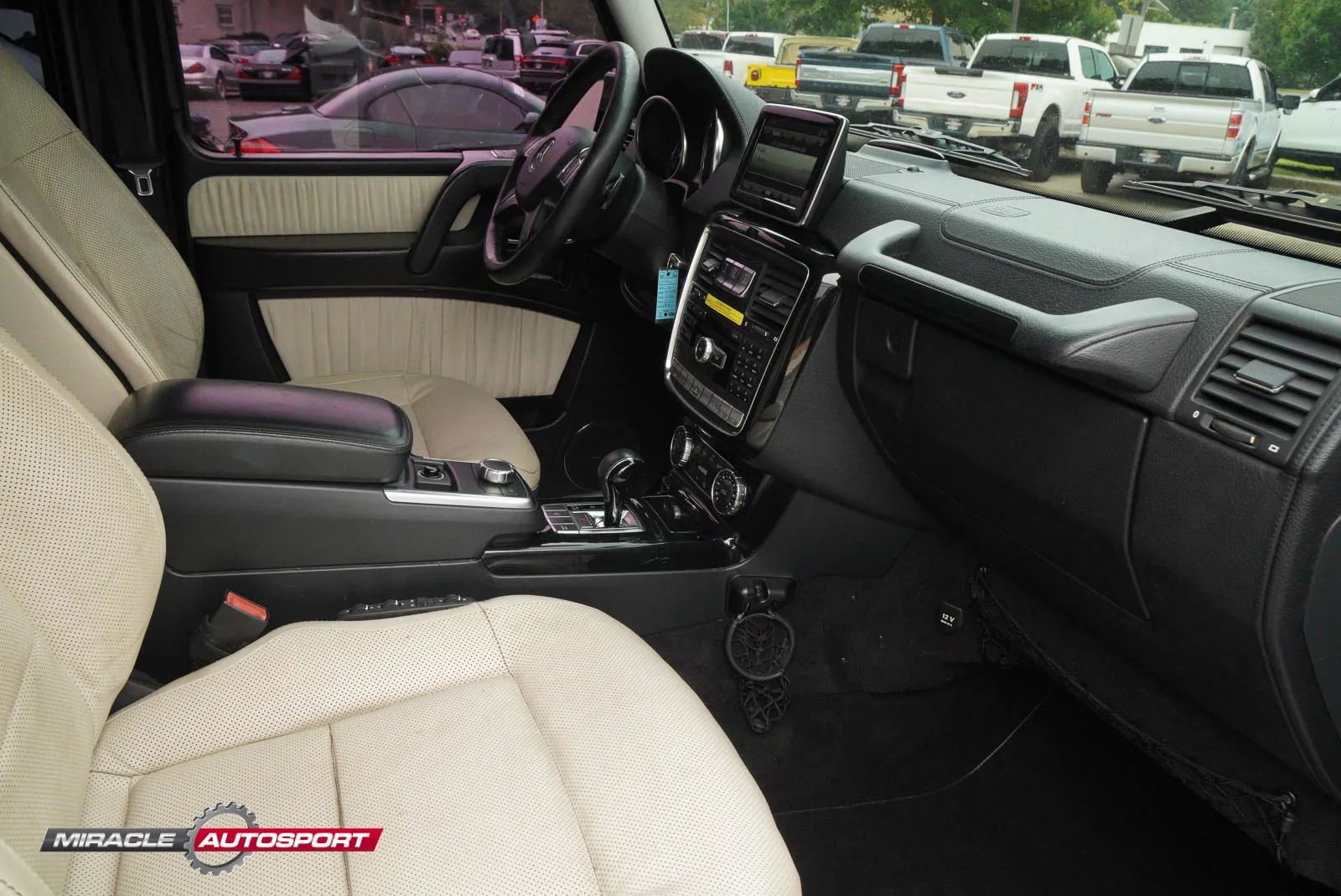 Used 2014 Mercedes-Benz G 550 image 32